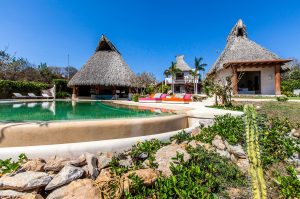 Palapa, Pool, Poolside Day Bed